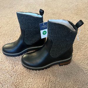 Universal Thread Boots Size 10 NWT